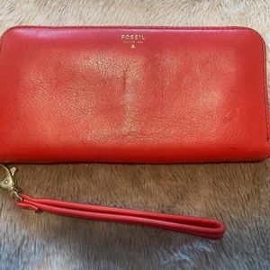 Red Fossil Sydney Zip Around Clutch Wallet
